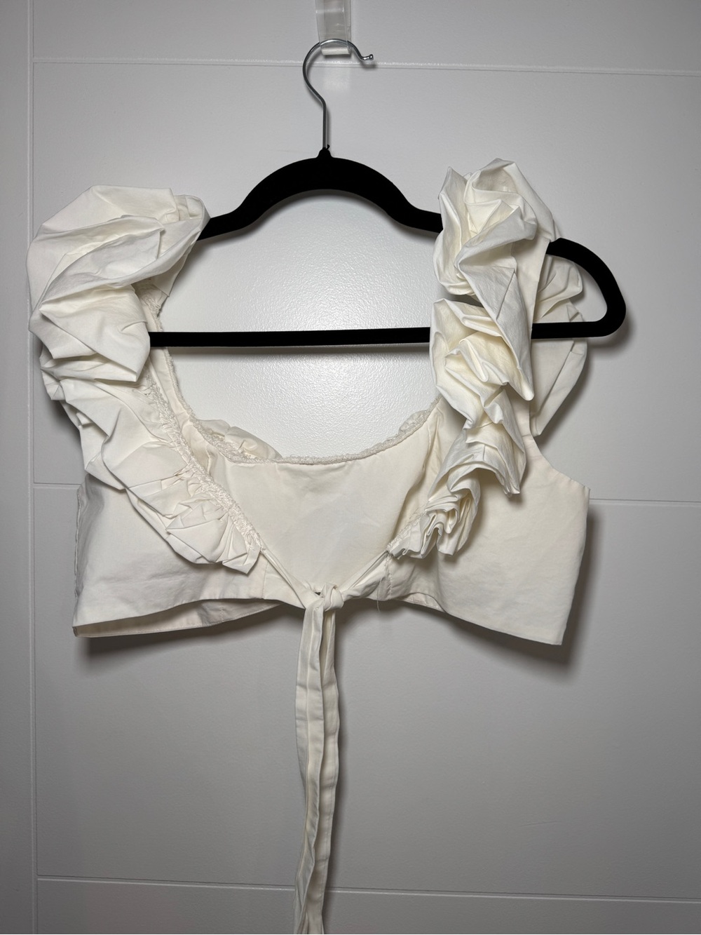 Ivory Ruffle-Edge Tie-Back Crop Top - Picture 2 of 2